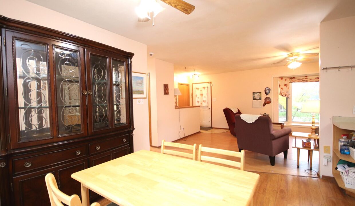 Armstrong 65 4th St NW Carman SIZED (26)