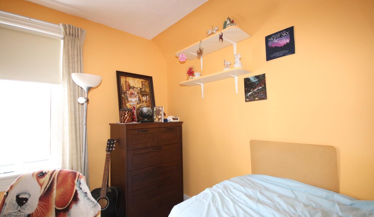 Kucharsky Sized (11)