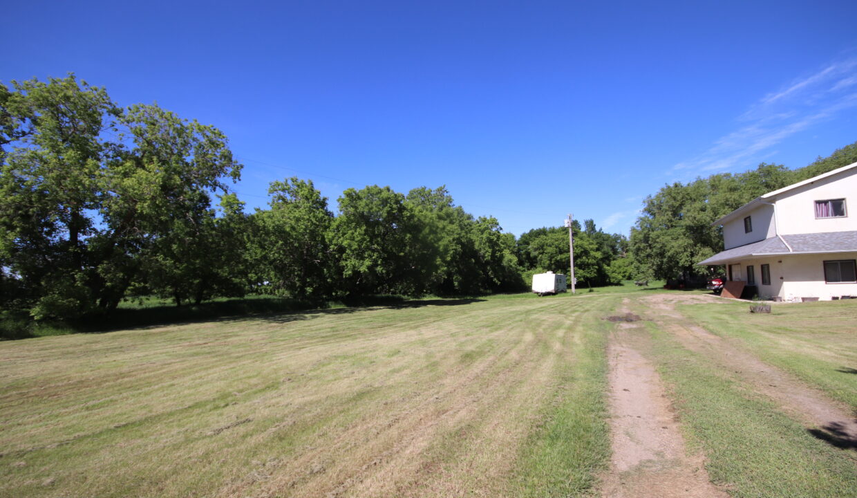 Comte #30040 Rd 27w Rm of Dufferin June (8)