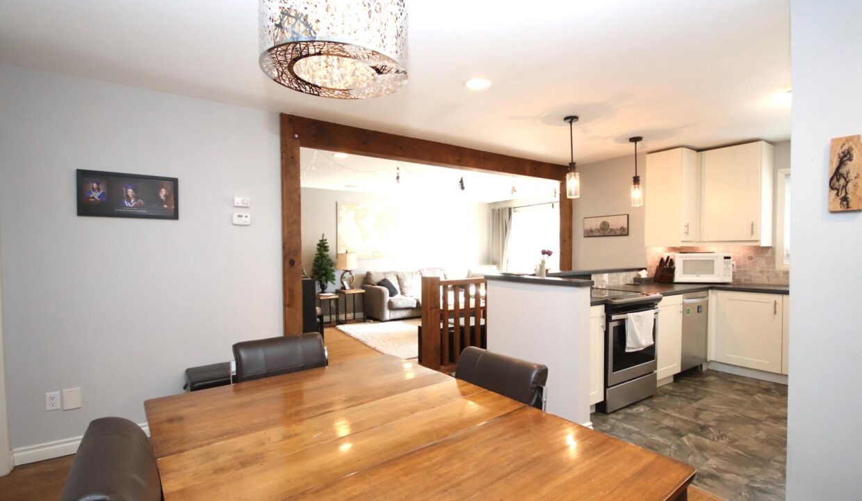 Baron Melissa Sized (35)