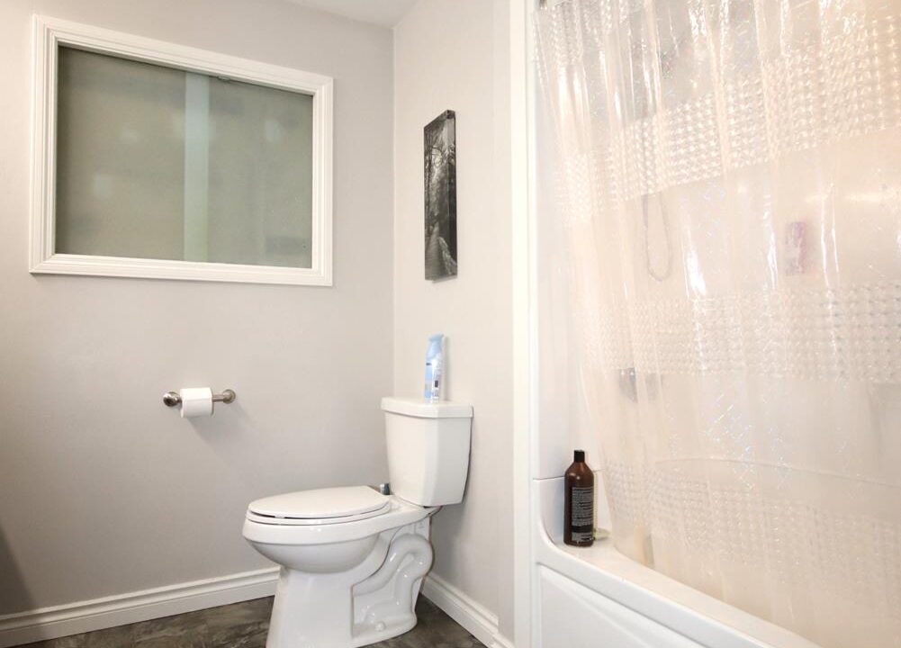 Baron Melissa Sized (43)