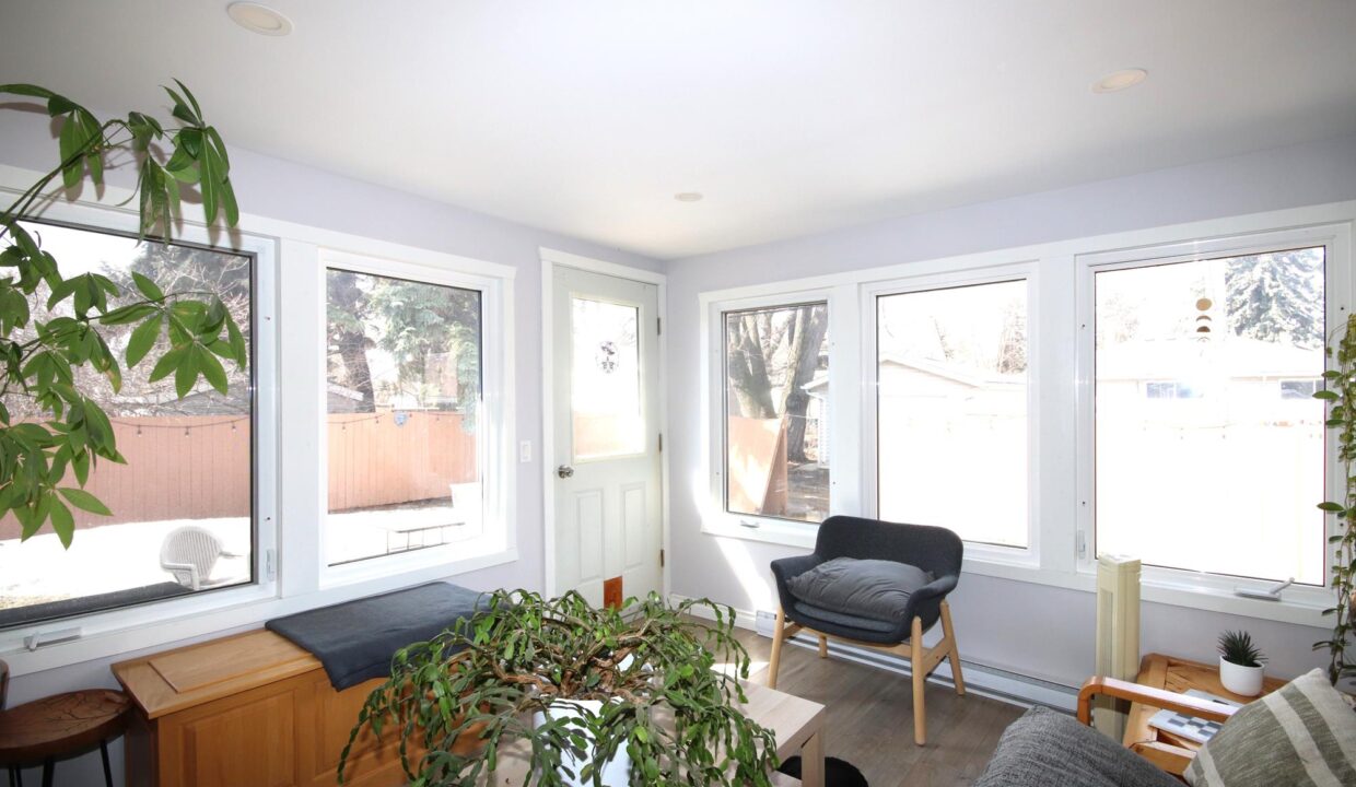 Baron Melissa Sized (51)