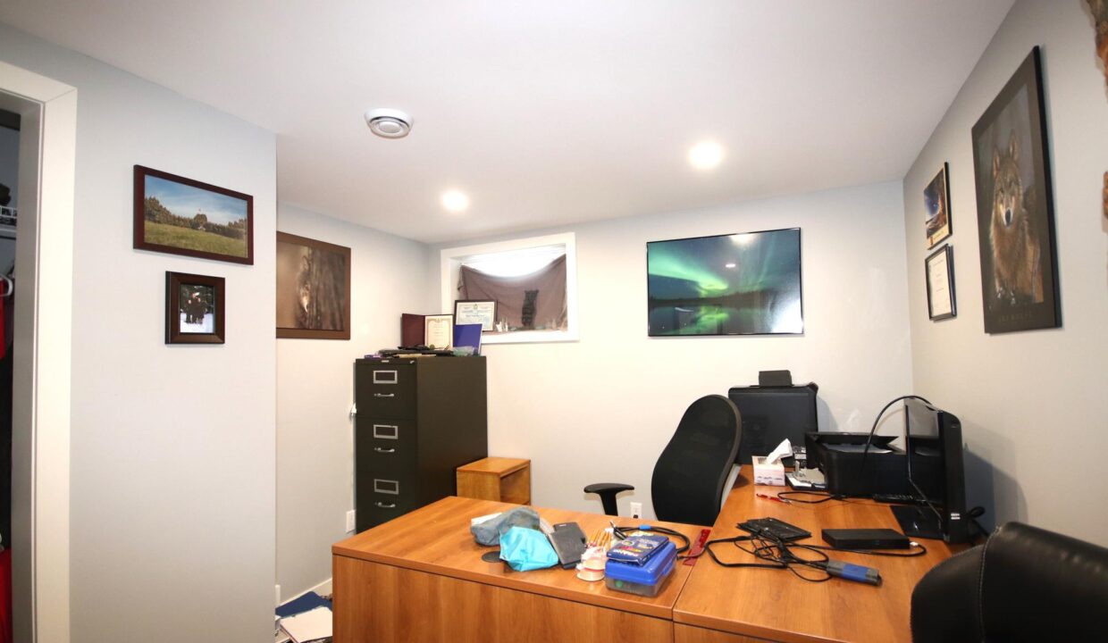 Baron Melissa Sized (57)