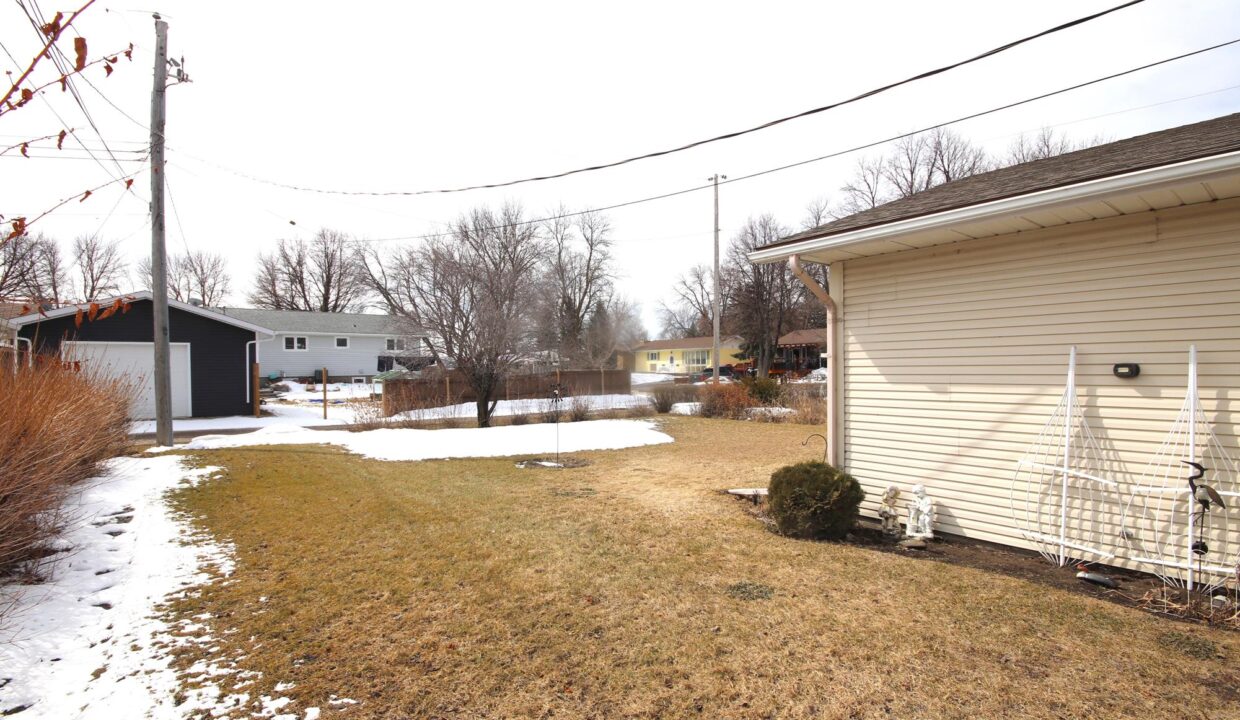 McFarlane Sized (19)