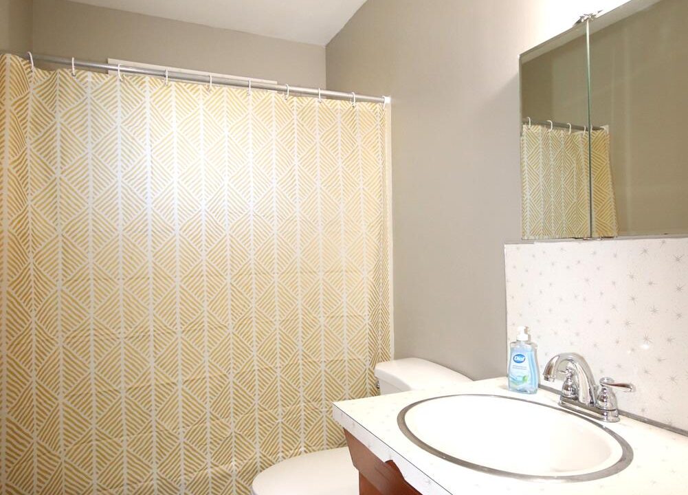 Anderson Stewart 313 rd St Roland Sized (27)